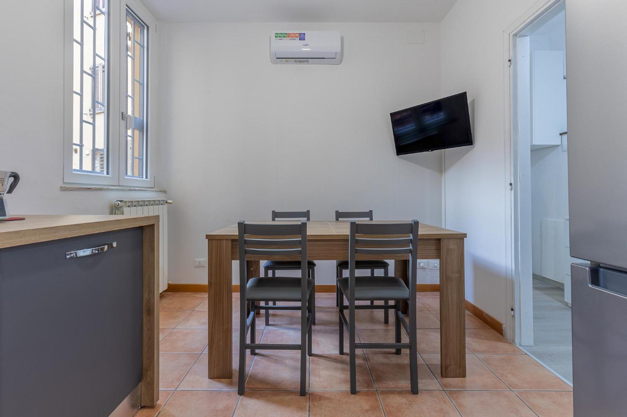 Matinum Central & Spacious Apartment Bologne Extérieur photo